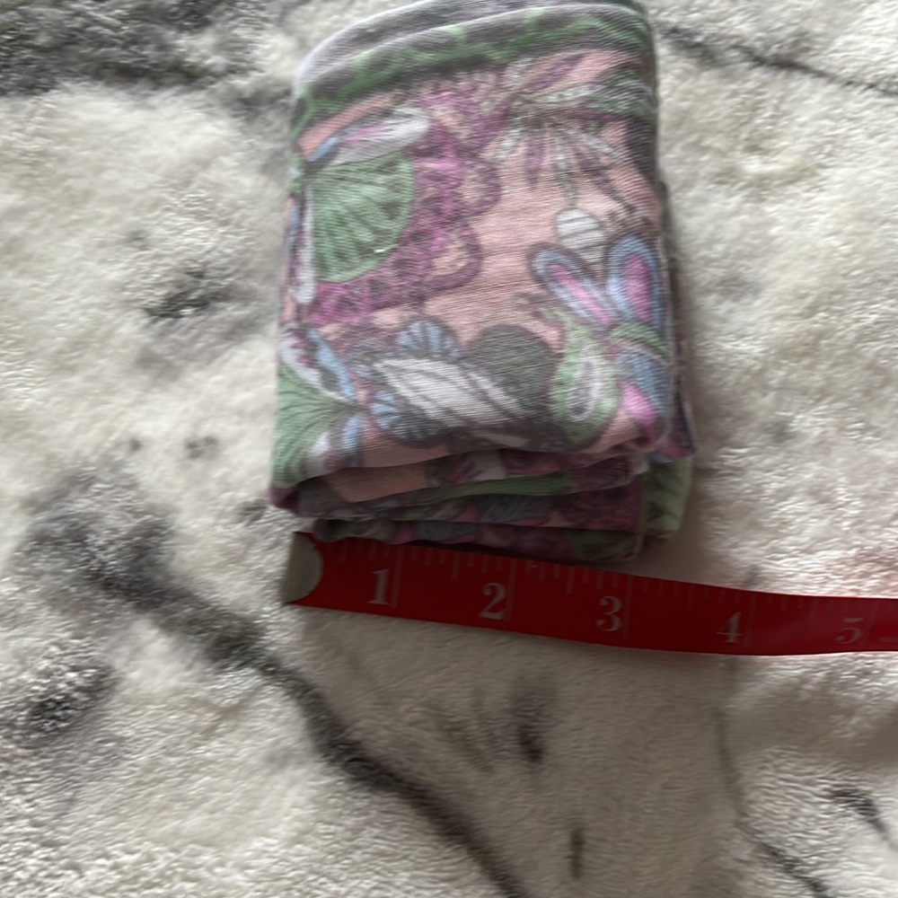Infinity pastel scarf for Spring - Picture 5 of 6